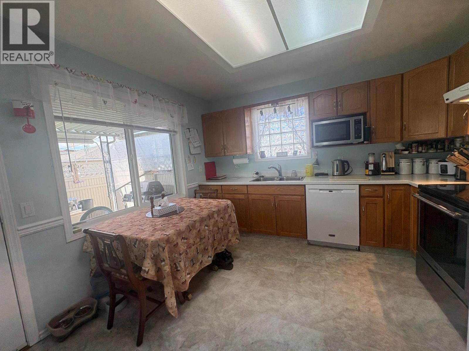 3400 Wilson Street Unit# 156, Penticton, British Columbia  V2A 8J1 - Photo 3 - 10384516