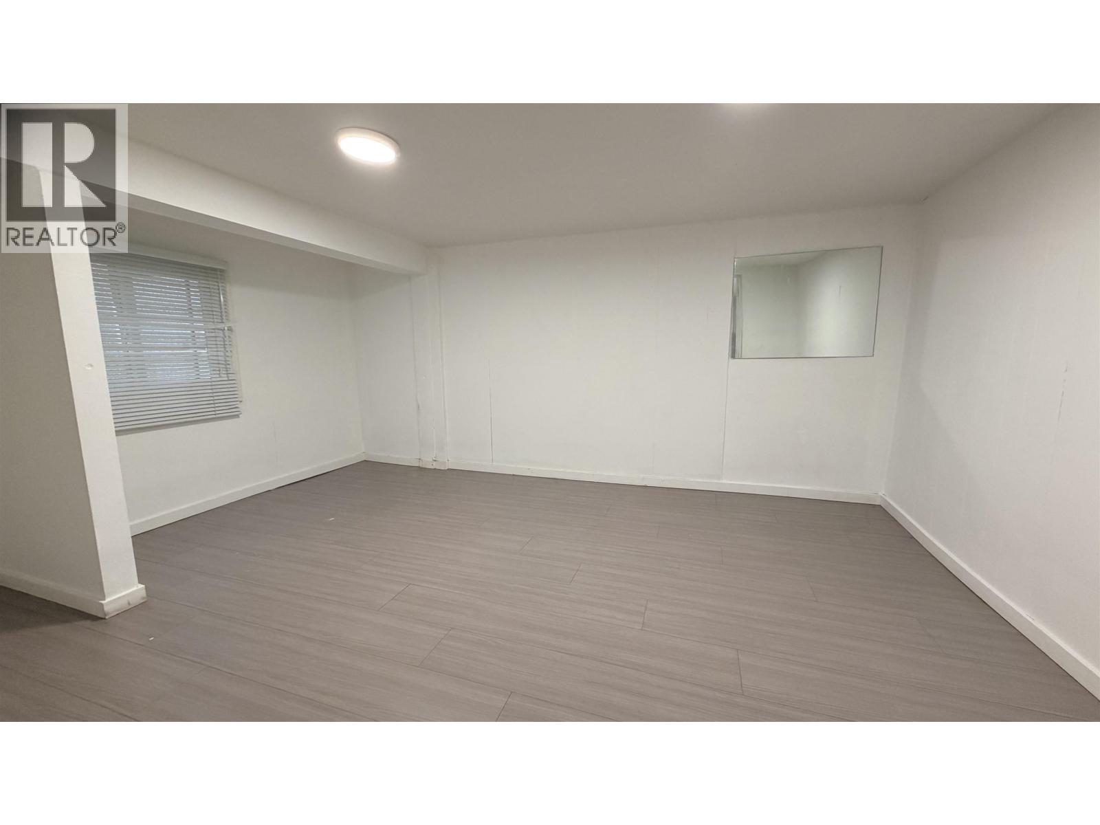 1039 E 41st Avenue, Vancouver, British Columbia  V5W 1P9 - Photo 8 - R3116090