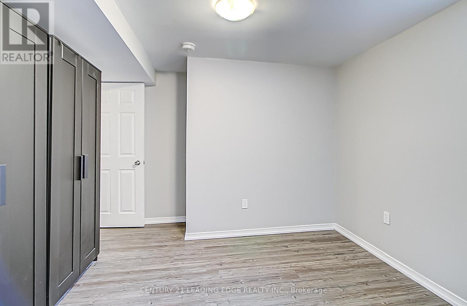 Lower - 55 Mccrimmon Crescent, Clarington, Ontario  L1C 4N2 - Photo 10 - E13050398