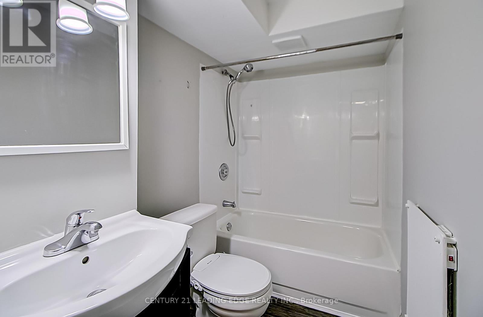 Lower - 55 Mccrimmon Crescent, Clarington, Ontario  L1C 4N2 - Photo 14 - E13050398