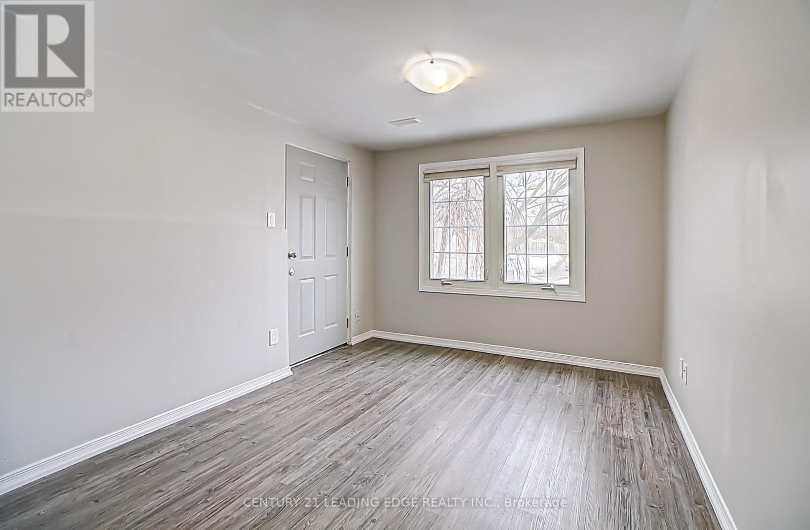 Lower - 55 Mccrimmon Crescent, Clarington, Ontario  L1C 4N2 - Photo 3 - E13050398