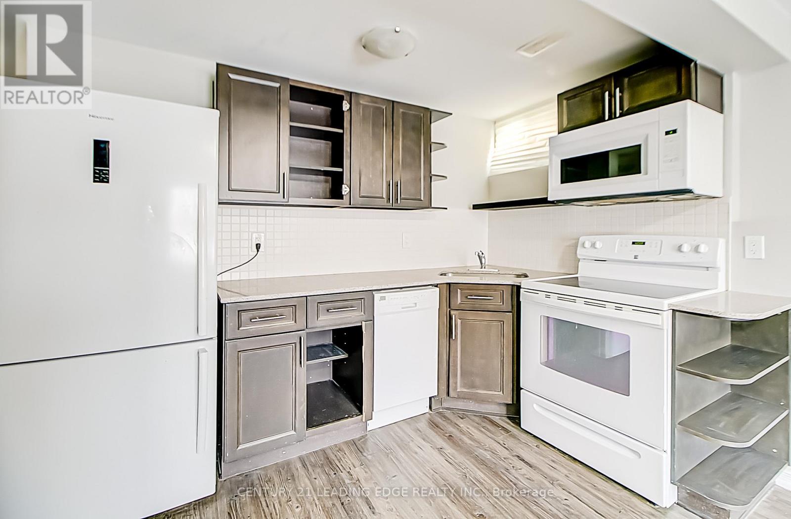 Lower - 55 Mccrimmon Crescent, Clarington, Ontario  L1C 4N2 - Photo 7 - E13050398