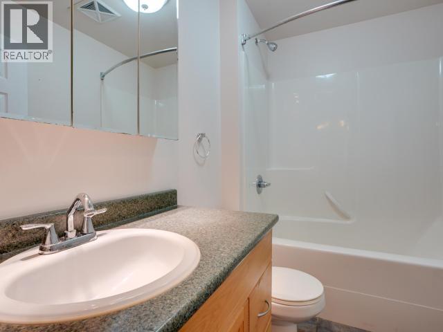 4070 Highway 101, Powell River, British Columbia  V8A 4Z3 - Photo 13 - 19832