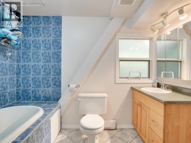 4070 Highway 101, Powell River, British Columbia  V8A 4Z3 - Photo 21 - 19832