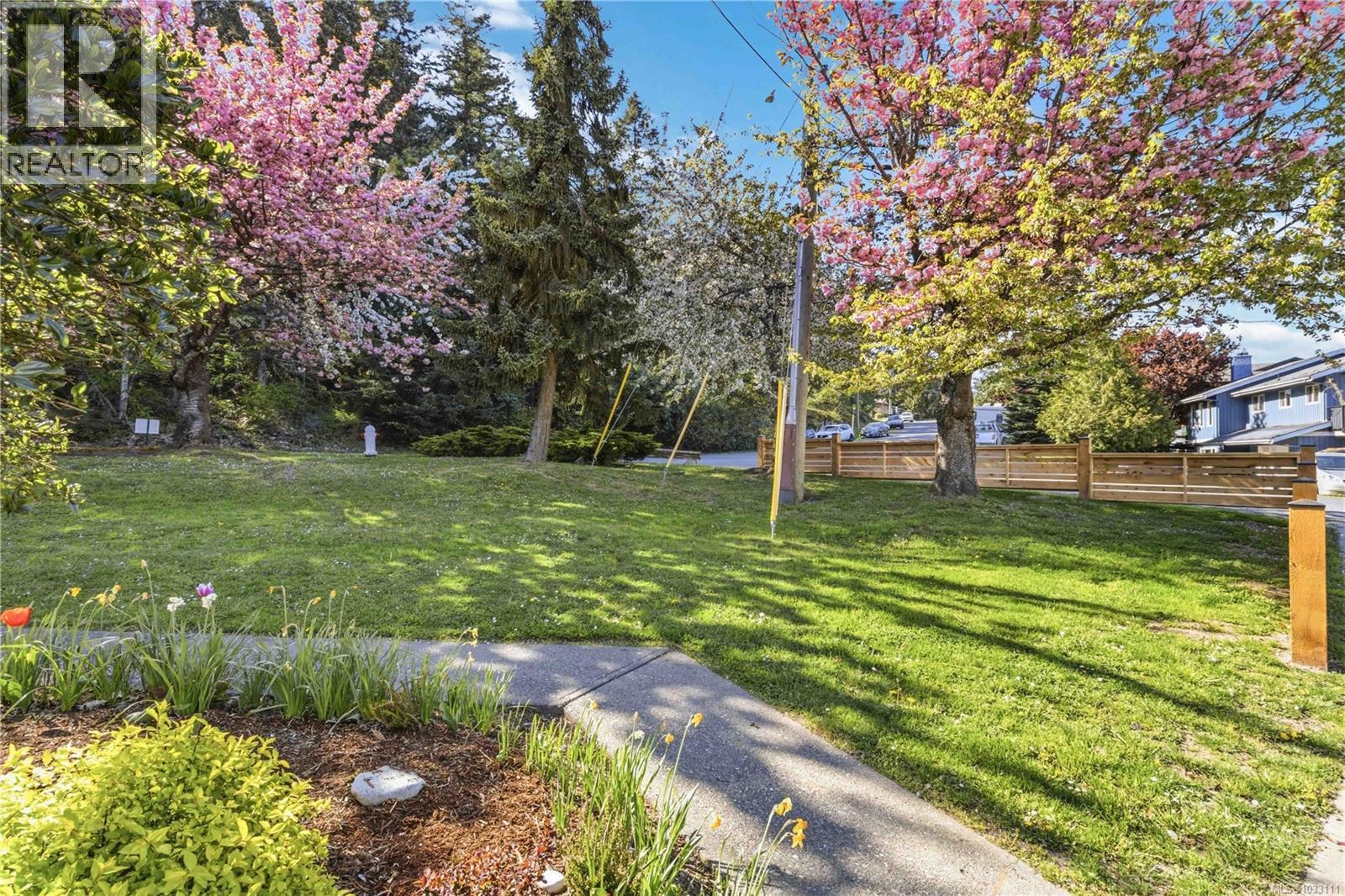 3395 St. Troy Pl, Colwood, British Columbia  V9C 3J7 - Photo 31 - 1033111