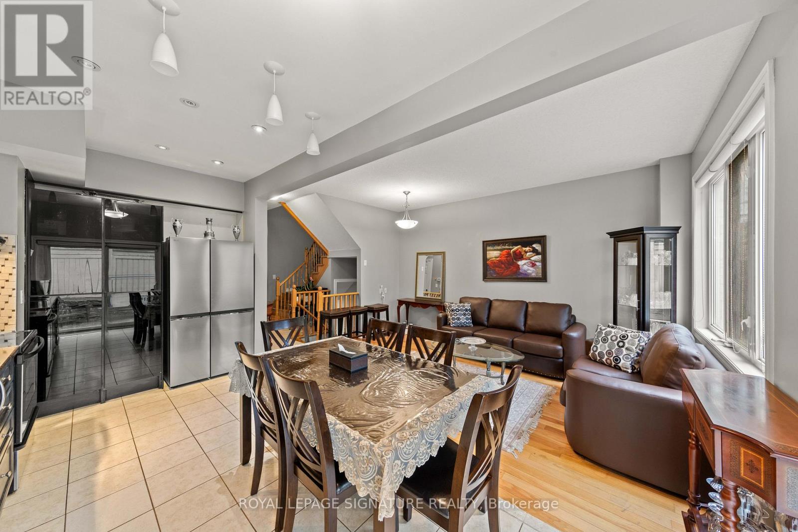 26 - Main + Bsmt - 71 Puccini Drive, Richmond Hill, Ontario  L4E 4X8 - Photo 15 - N13050386