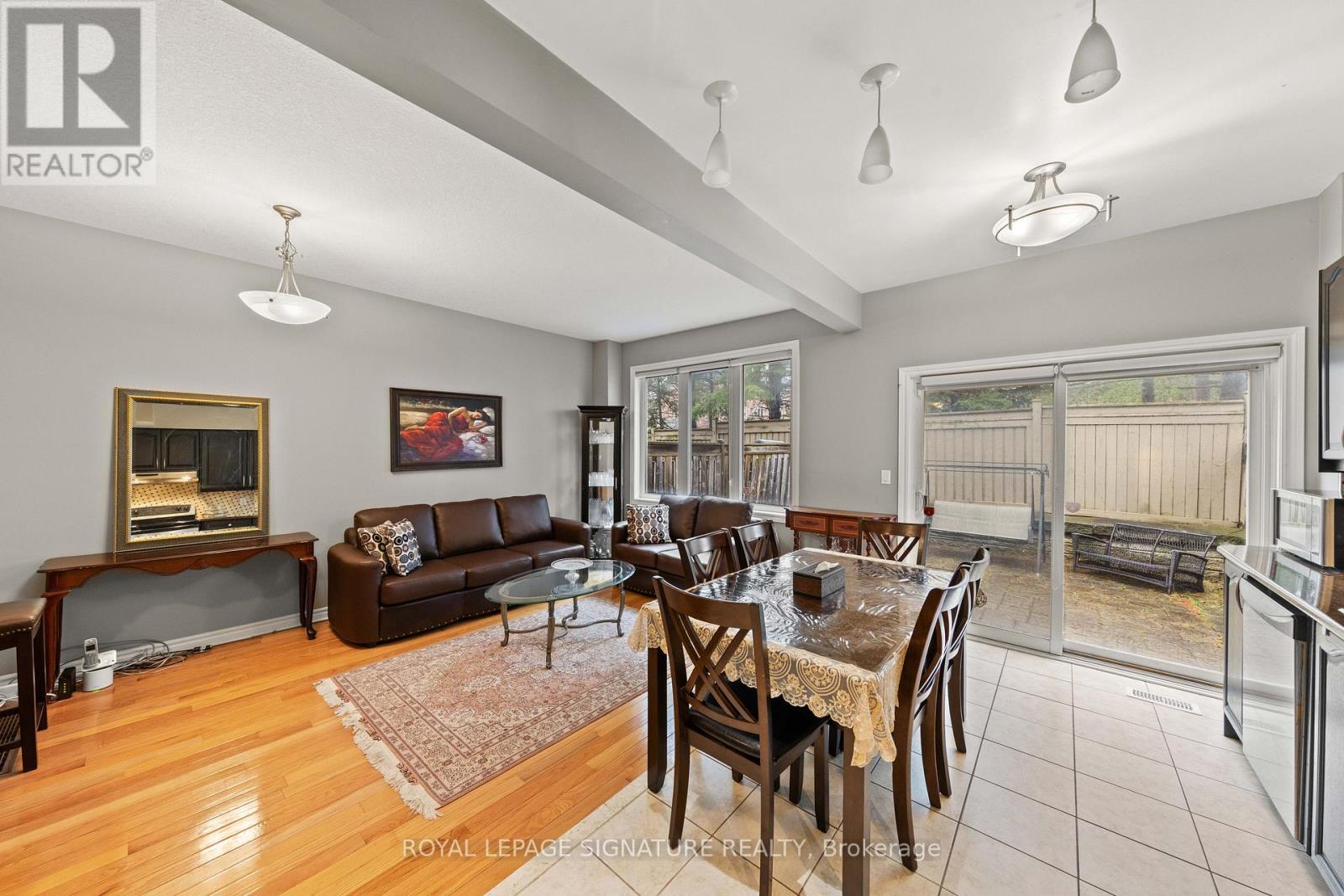 26 - Main + Bsmt - 71 Puccini Drive, Richmond Hill, Ontario  L4E 4X8 - Photo 16 - N13050386