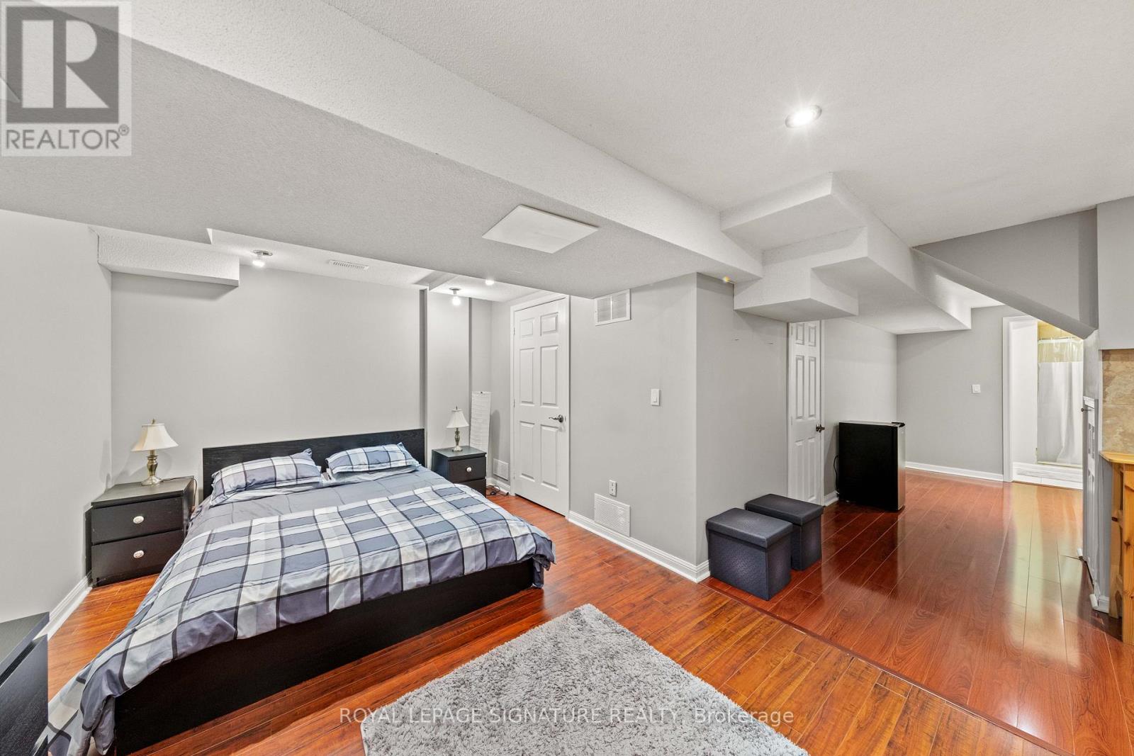 26 - Main + Bsmt - 71 Puccini Drive, Richmond Hill, Ontario  L4E 4X8 - Photo 22 - N13050386