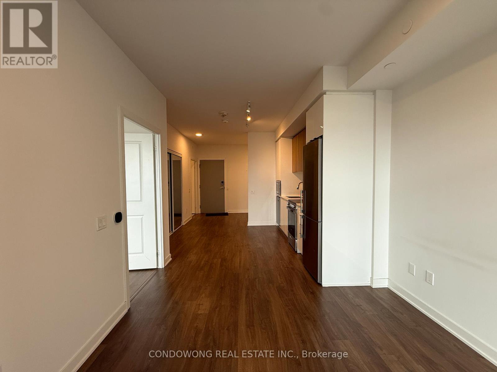 2703 - 50 Upper Mall Way, Vaughan (Brownridge), Ontario  L4J 0L8 - Photo 3 - N13050404