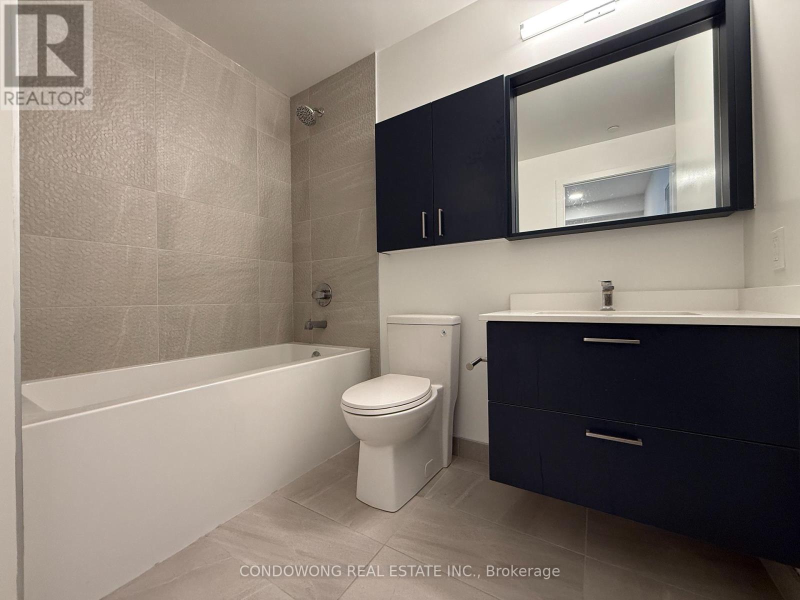 2703 - 50 Upper Mall Way, Vaughan (Brownridge), Ontario  L4J 0L8 - Photo 6 - N13050404