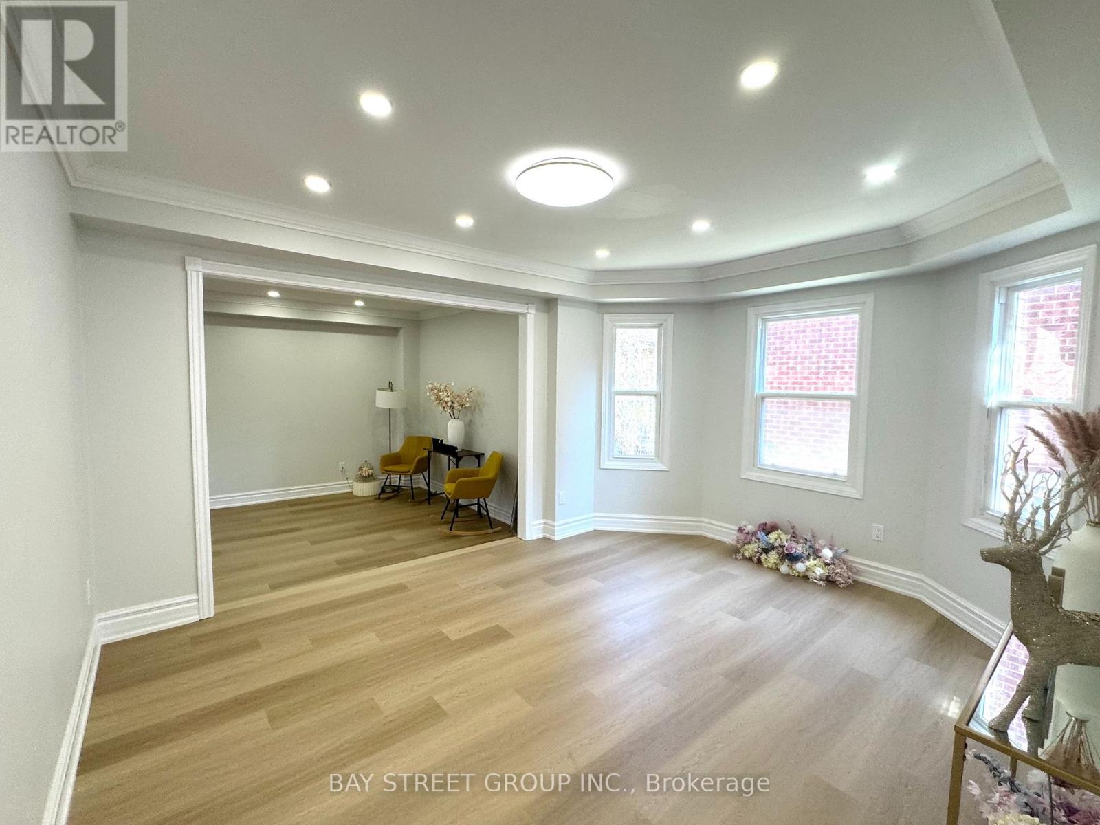 31 Cavalry Trail, Markham, Ontario  L3R 9H3 - Photo 3 - N13038948