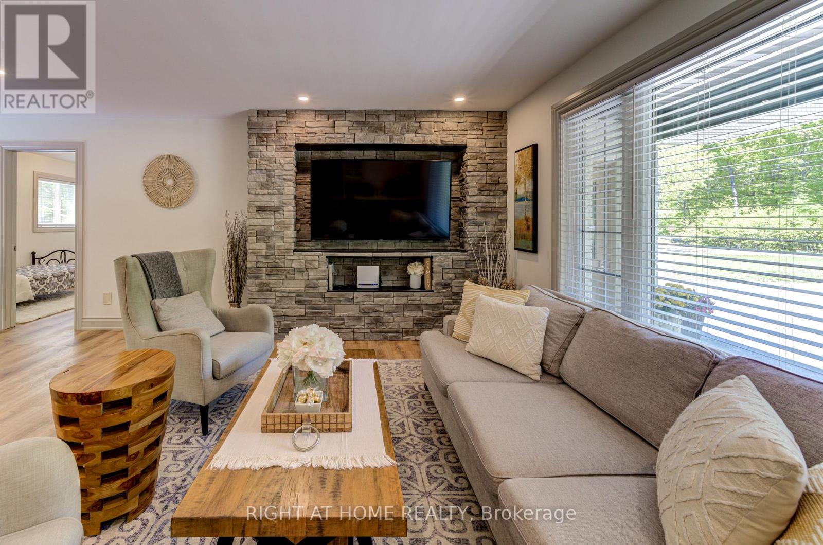 214 Desroches Trail, Tiny, Ontario  L9M 0H9 - Photo 13 - S13050354