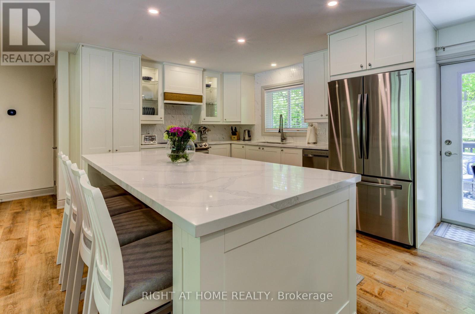 214 Desroches Trail, Tiny, Ontario  L9M 0H9 - Photo 3 - S13050354