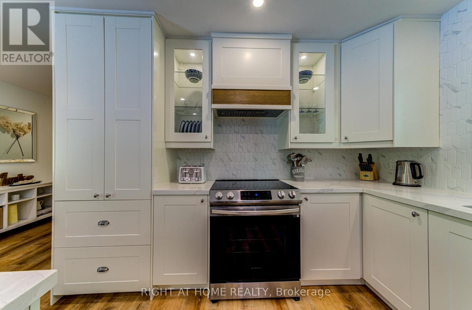 214 Desroches Trail, Tiny, Ontario  L9M 0H9 - Photo 4 - S13050354