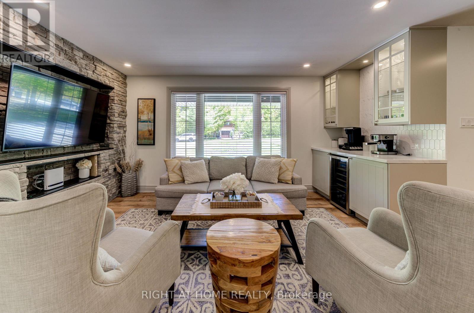 214 Desroches Trail, Tiny, Ontario  L9M 0H9 - Photo 6 - S13050354