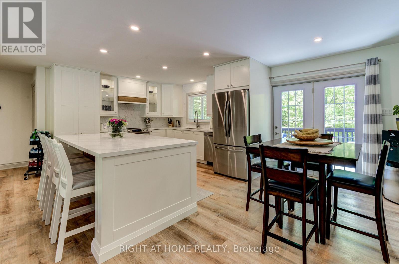 214 Desroches Trail, Tiny, Ontario  L9M 0H9 - Photo 9 - S13050354