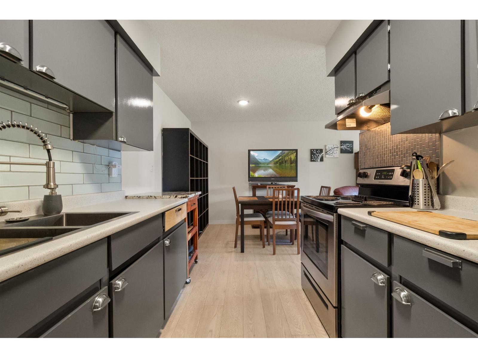 312 45598 Mcintosh Drive, Chilliwack Proper South, Chilliwack, British Columbia  V2P 7J3 - Photo 2 - R3115691