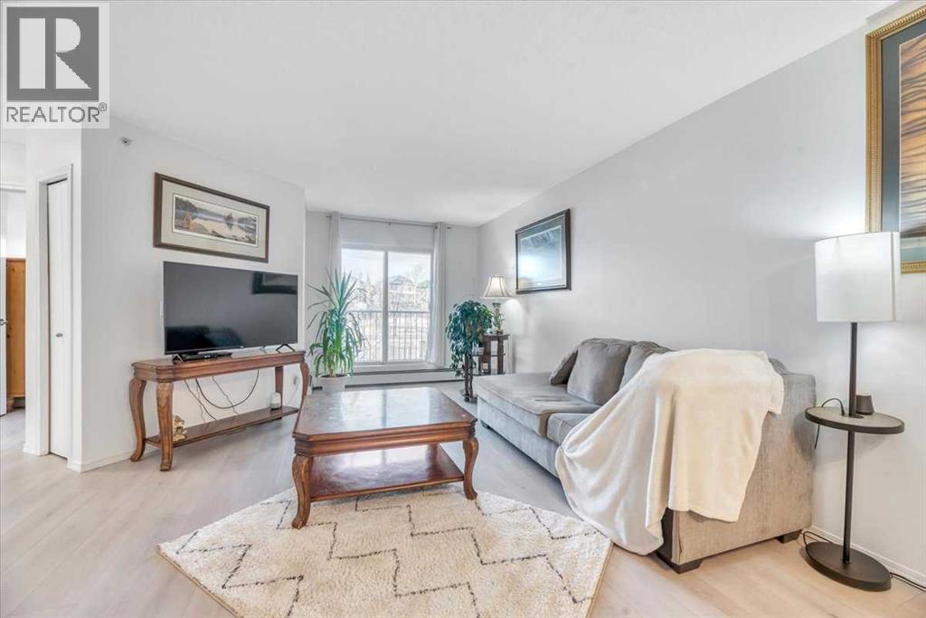 308, 11 Somervale View SW, Calgary, Alberta  T2Y 4A9 - Photo 8 - A2261939