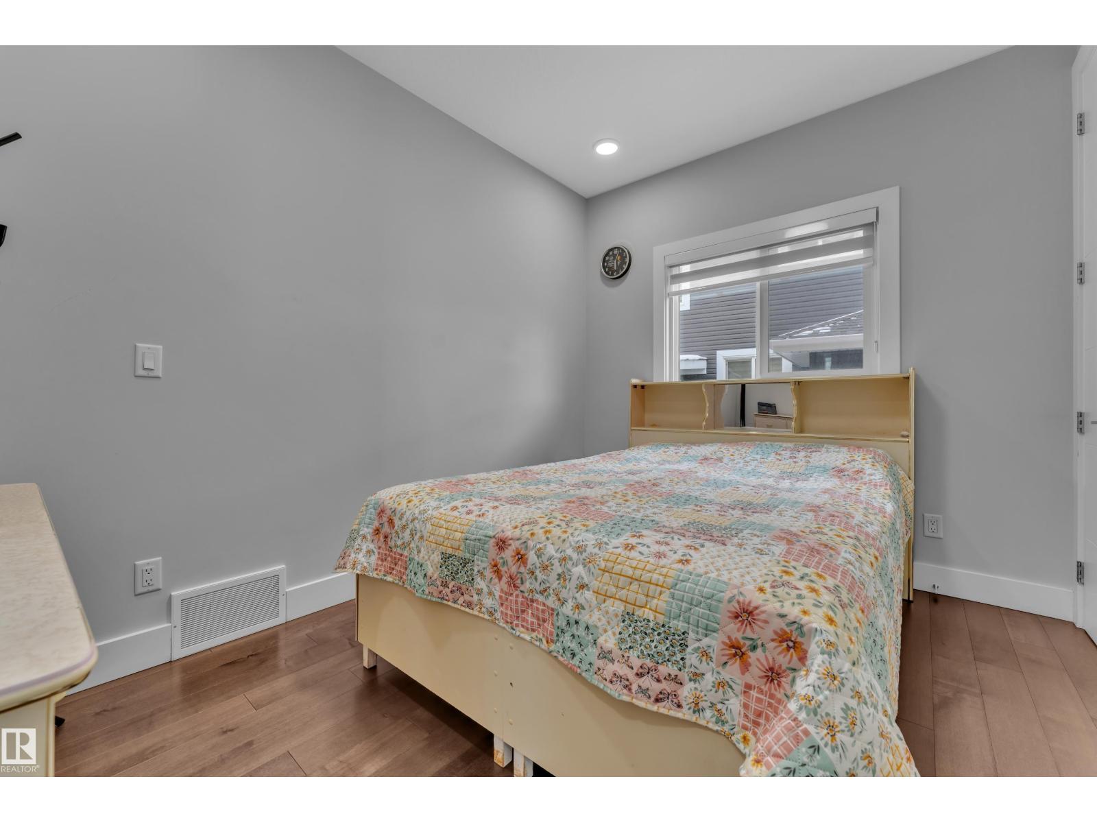 1404 25 St Nw, Edmonton, Alberta  T6T 2K7 - Photo 6 - E4484406