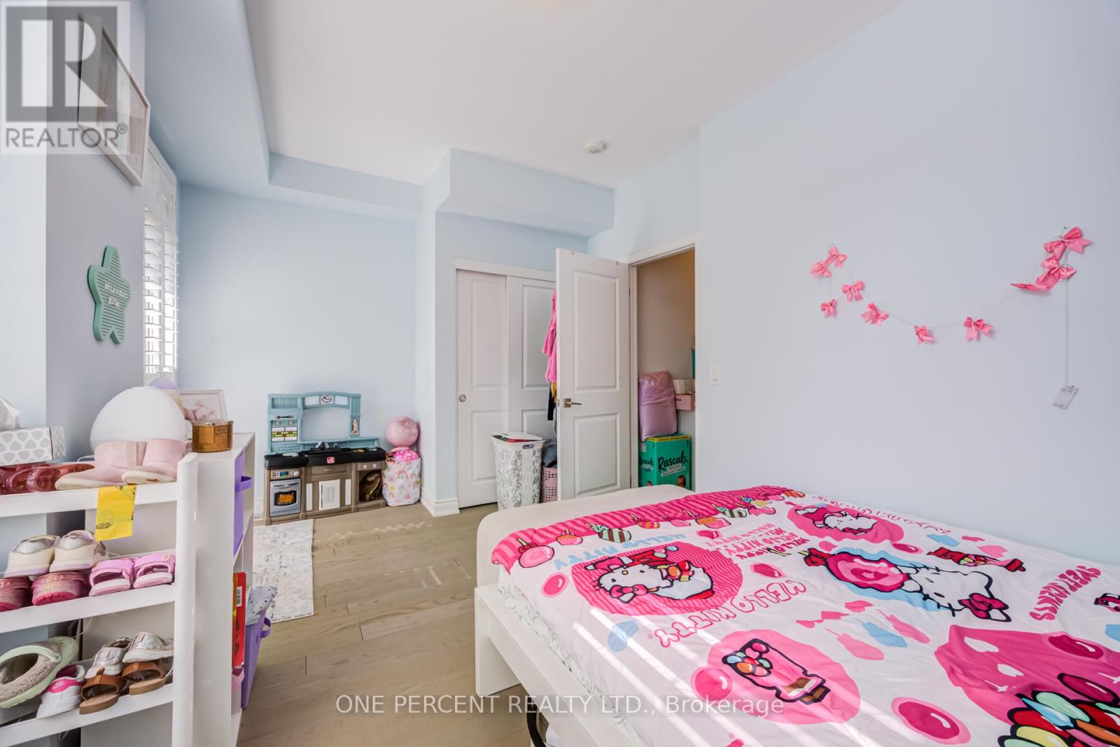 656 Tupelo Court, Mississauga, Ontario  L5G 0C4 - Photo 10 - W13050318