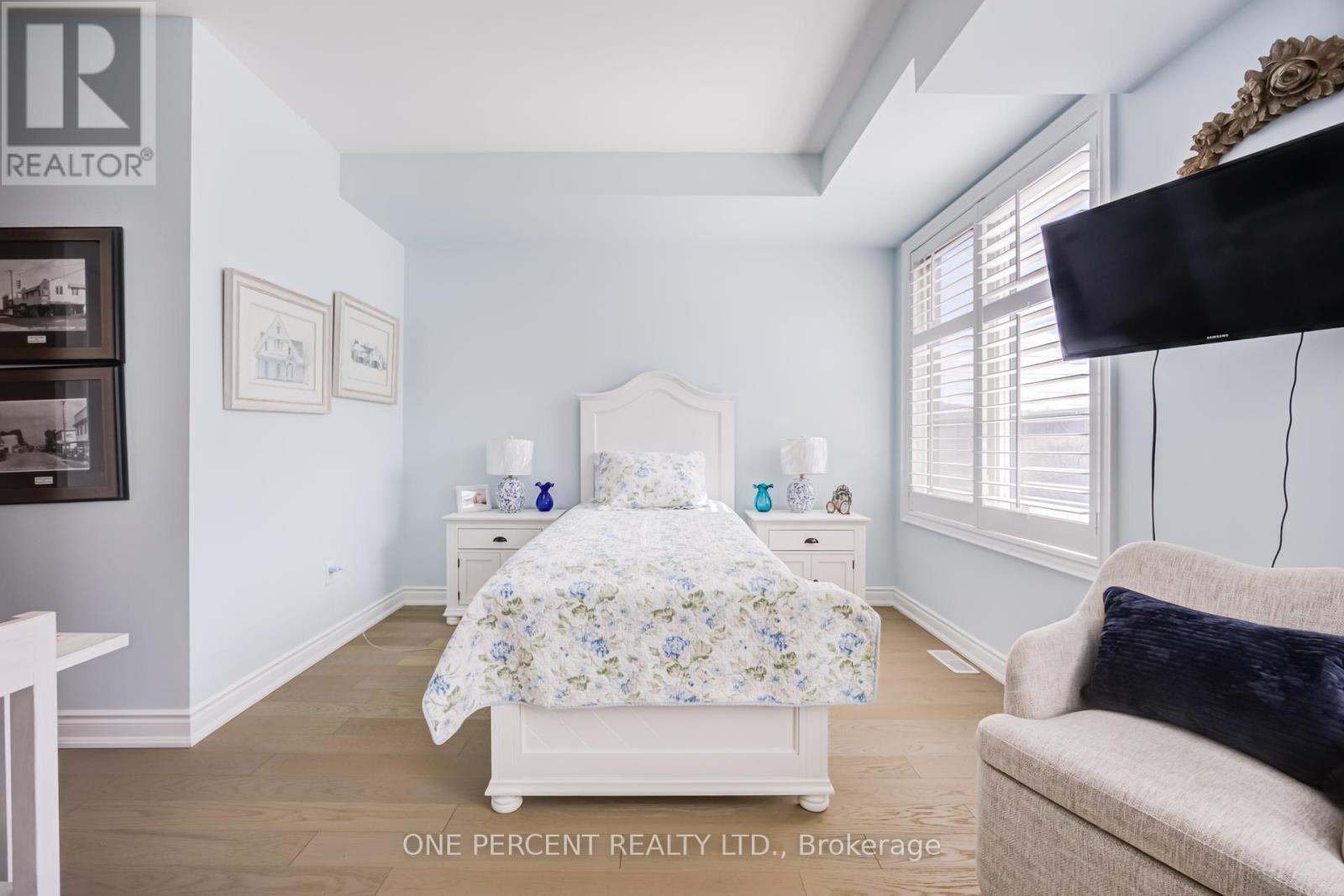 656 Tupelo Court, Mississauga, Ontario  L5G 0C4 - Photo 12 - W13050318