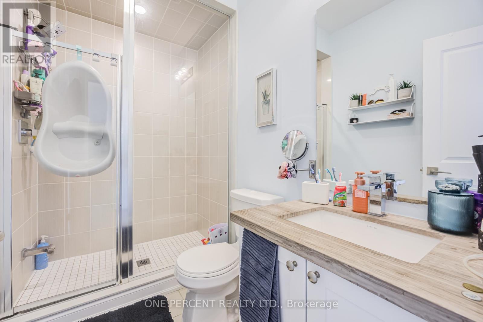 656 Tupelo Court, Mississauga, Ontario  L5G 0C4 - Photo 7 - W13050318