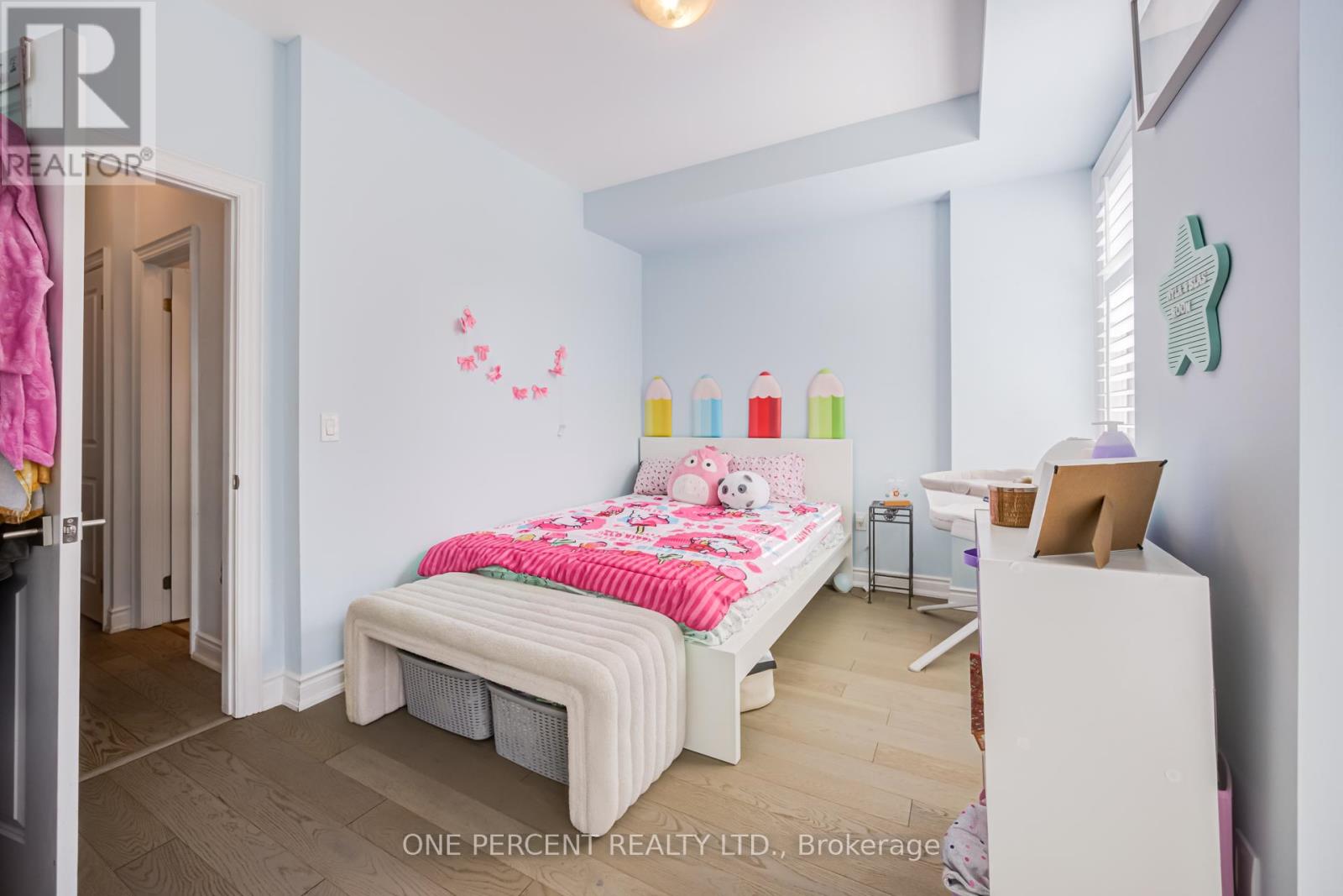 656 Tupelo Court, Mississauga, Ontario  L5G 0C4 - Photo 9 - W13050318