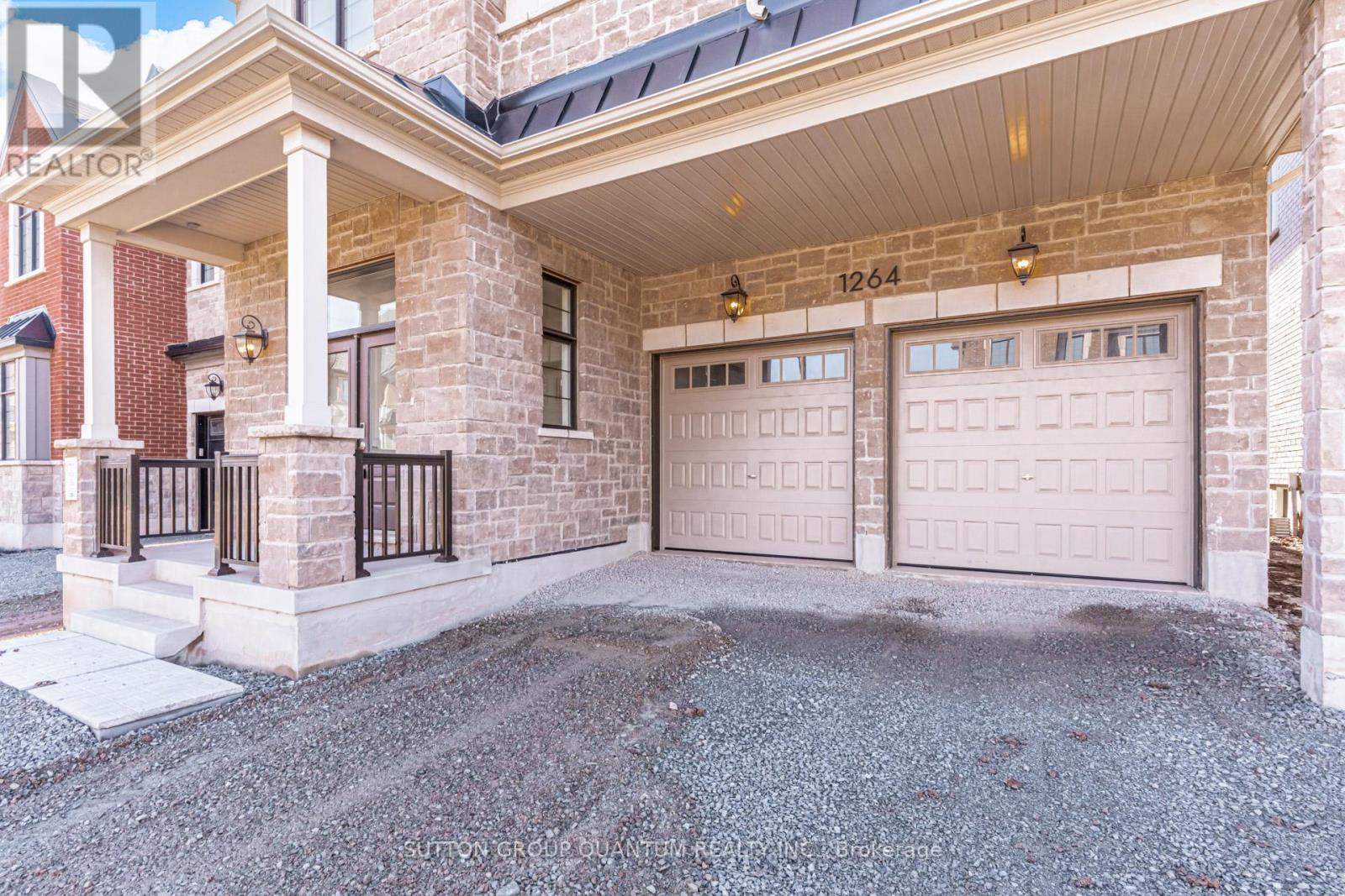 1264 Black Bear Trail, Oakville, Ontario  L6H 8B2 - Photo 4 - W13050324