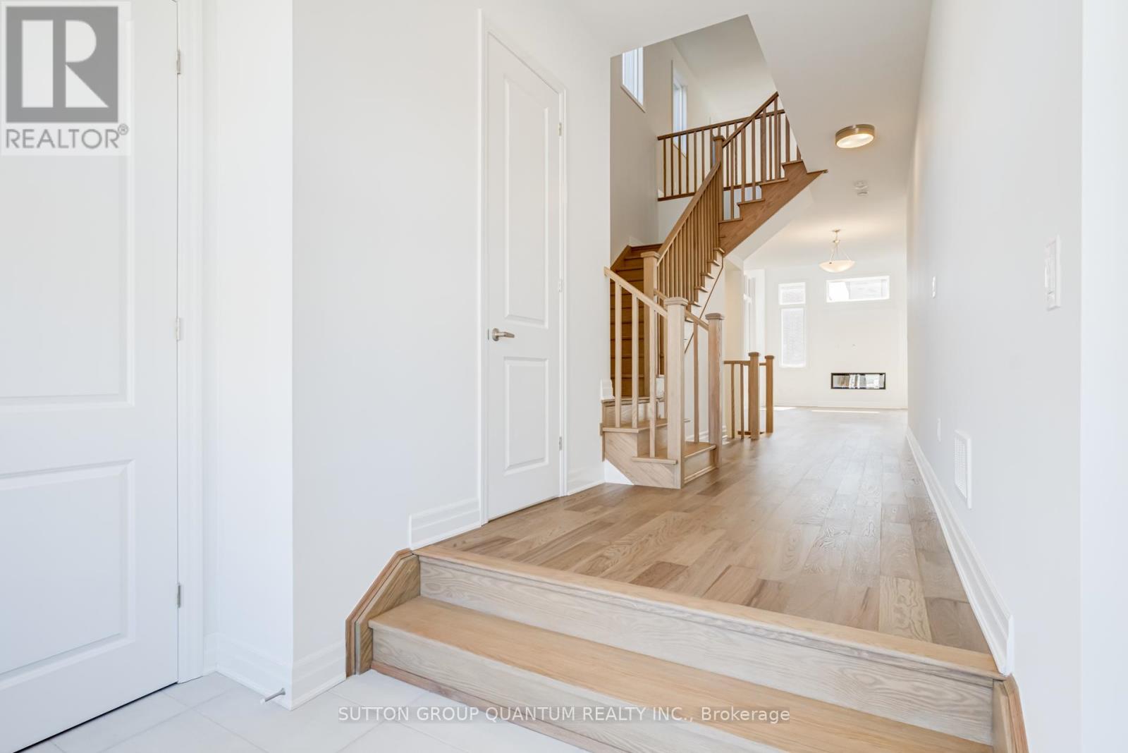 1264 Black Bear Trail, Oakville, Ontario  L6H 8B2 - Photo 8 - W13050324