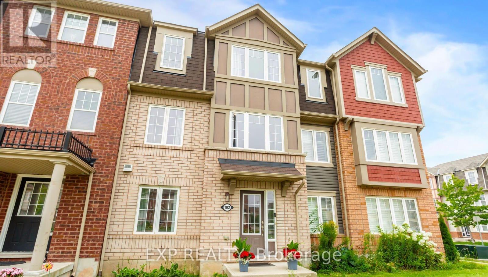 102 BLEASDALE AVENUE, Brampton, Ontario