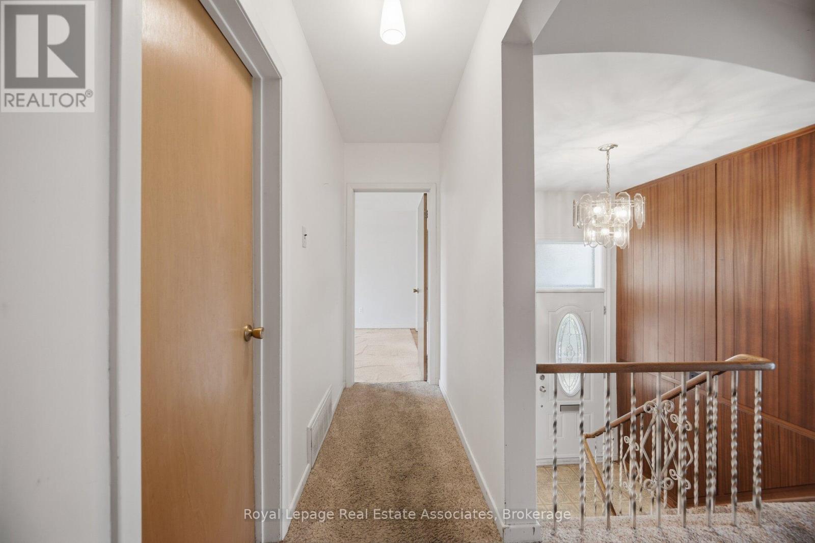 38 Renault Crescent, Toronto, Ontario  M9P 1J3 - Photo 24 - W13050352