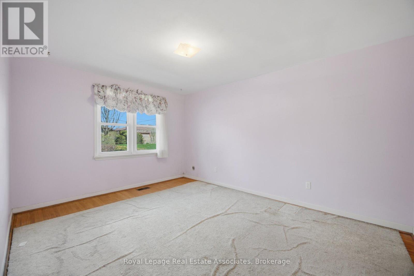 38 Renault Crescent, Toronto, Ontario  M9P 1J3 - Photo 25 - W13050352