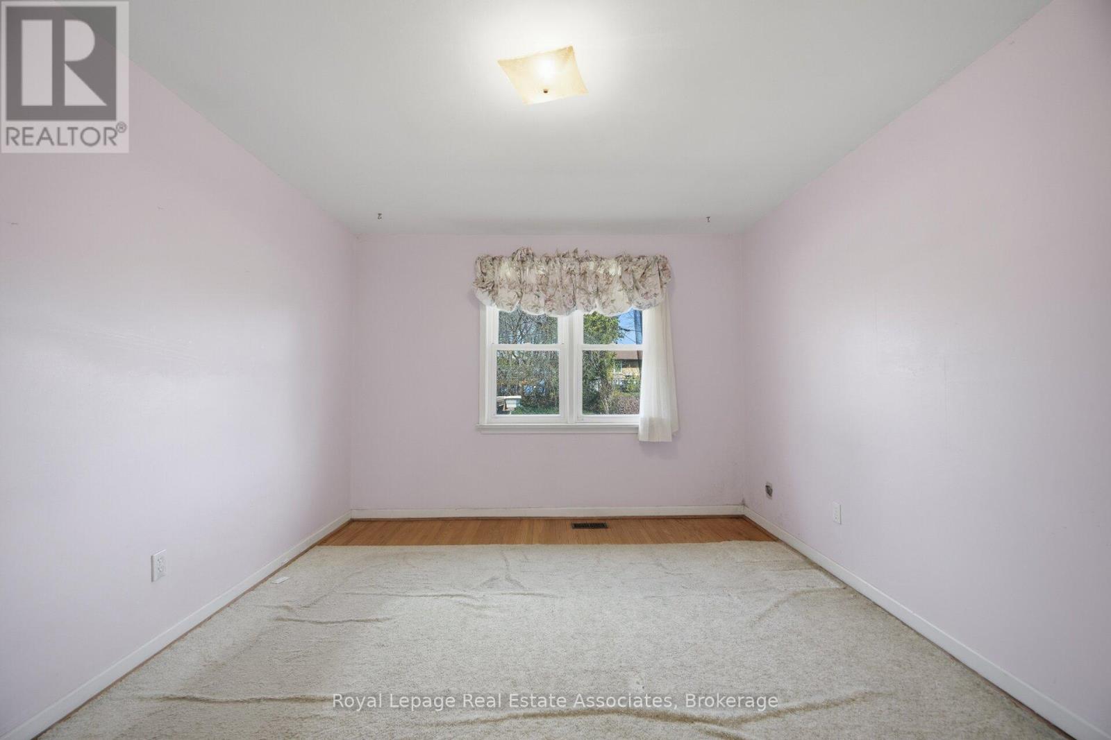 38 Renault Crescent, Toronto, Ontario  M9P 1J3 - Photo 26 - W13050352