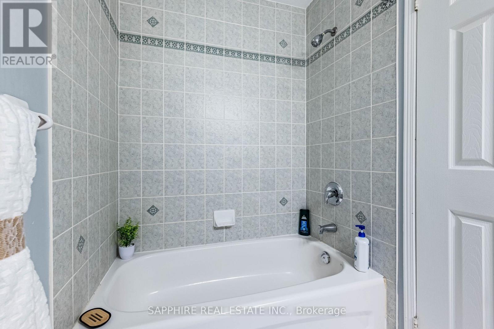 3255 Redpath Circle, Mississauga, Ontario  L5N 8R3 - Photo 32 - W13050402