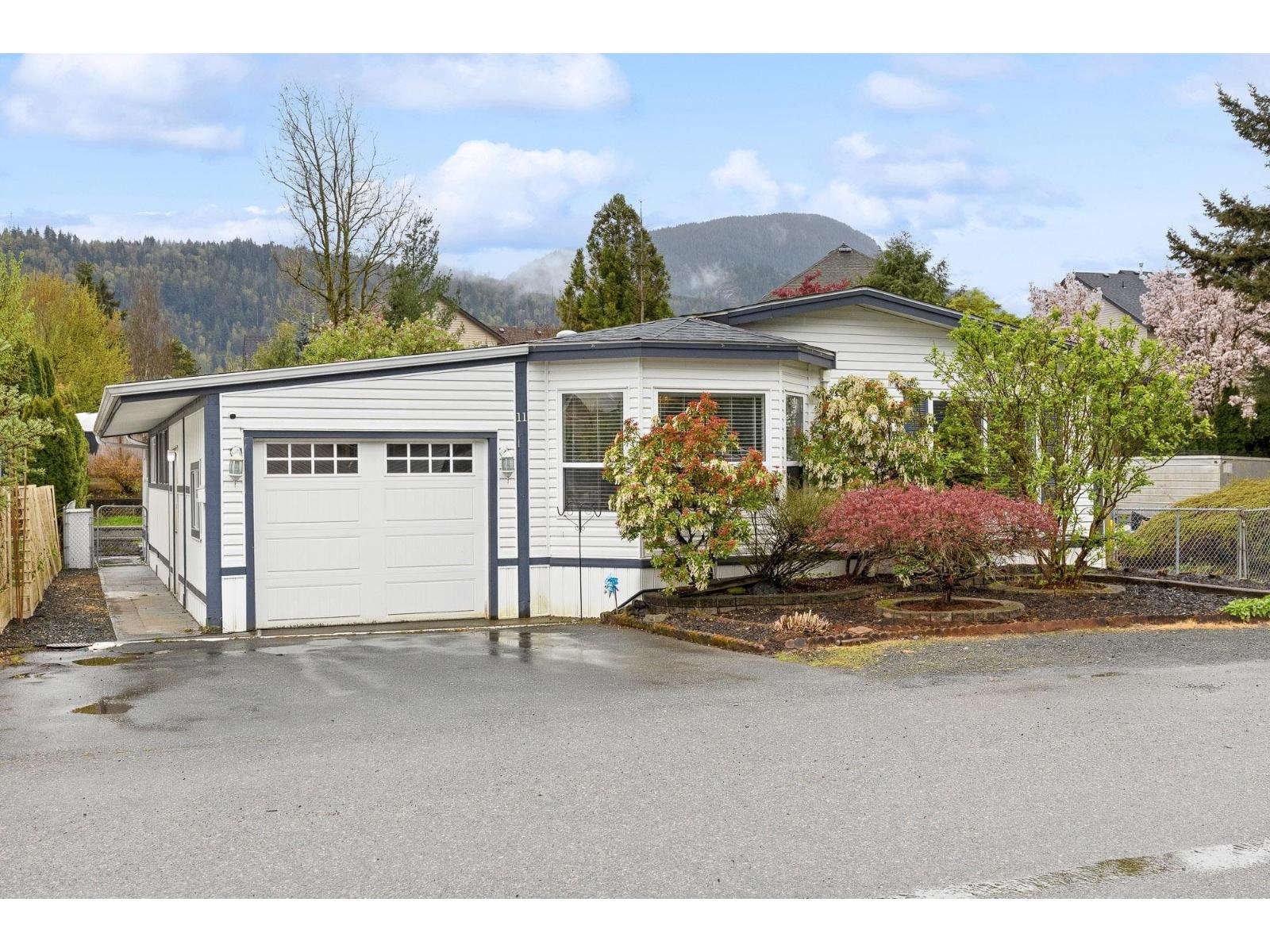 11 44565 MONTE VISTA DRIVE|Sardis South, Chilliwack, British Columbia