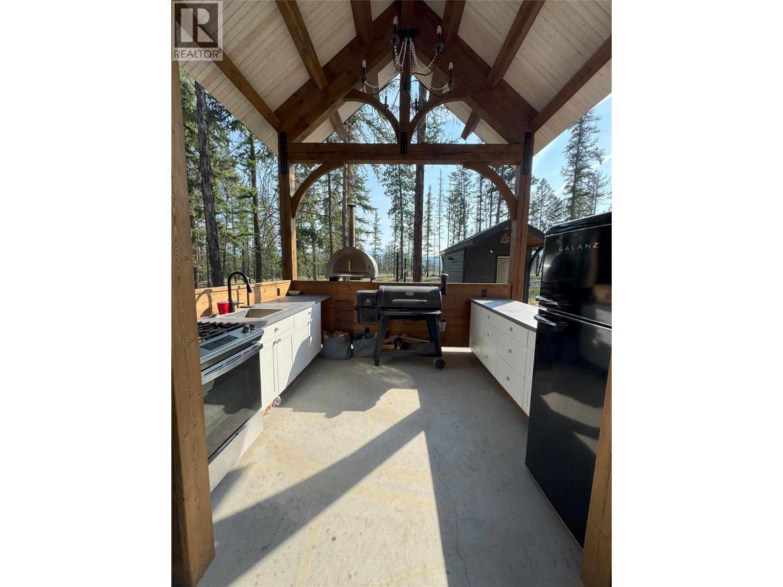 1605 24th Avenue S, Cranbrook, British Columbia  V1C 6Y8 - Photo 14 - 10360699