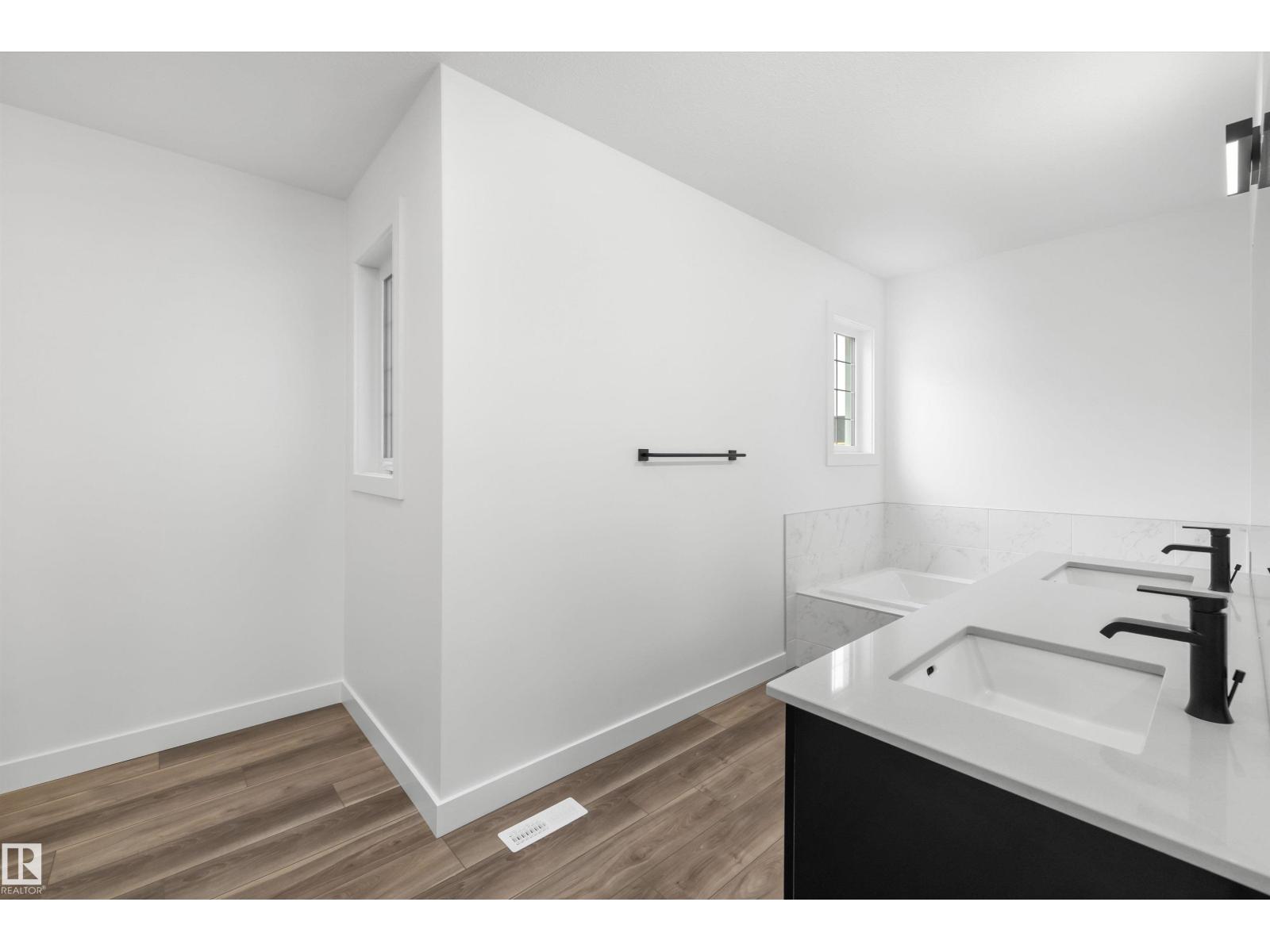 4039 207 St NW, Edmonton, Alberta  T6M 3G1 - Photo 39 - E4473796