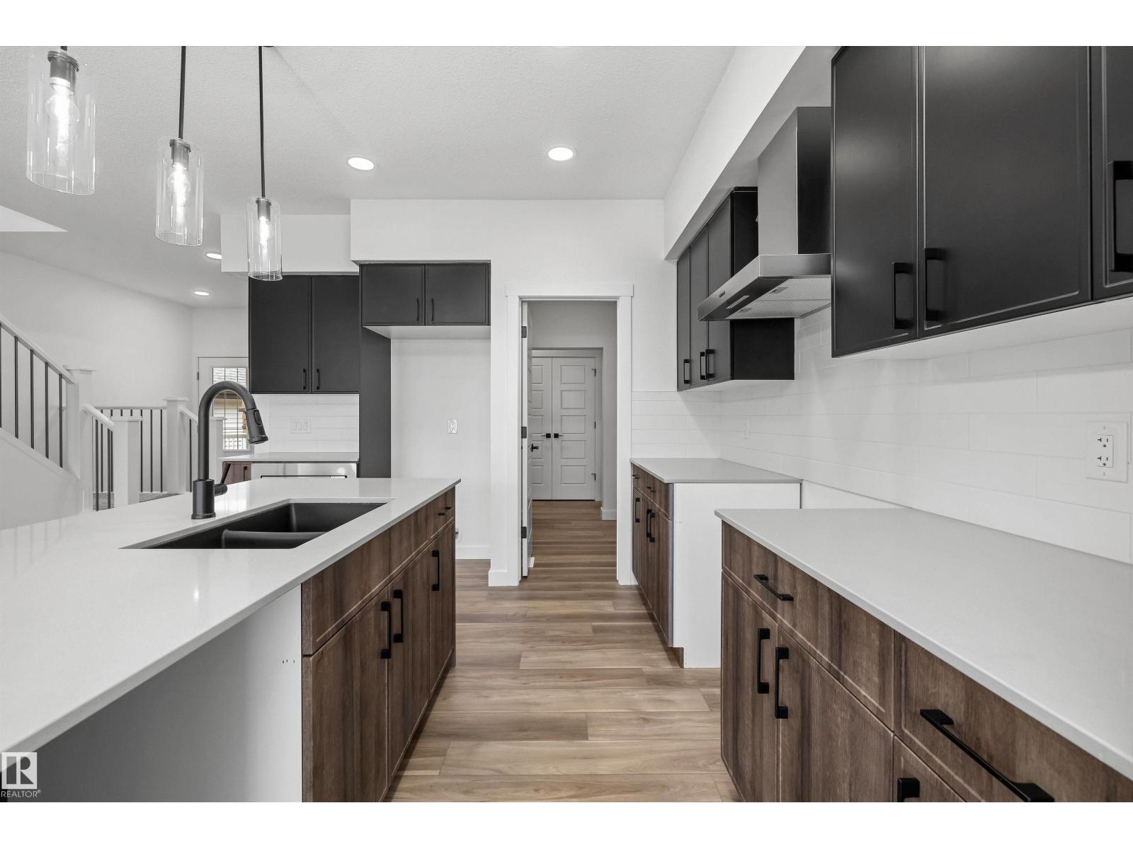 4039 207 St NW, Edmonton, Alberta  T6M 3G1 - Photo 13 - E4473796