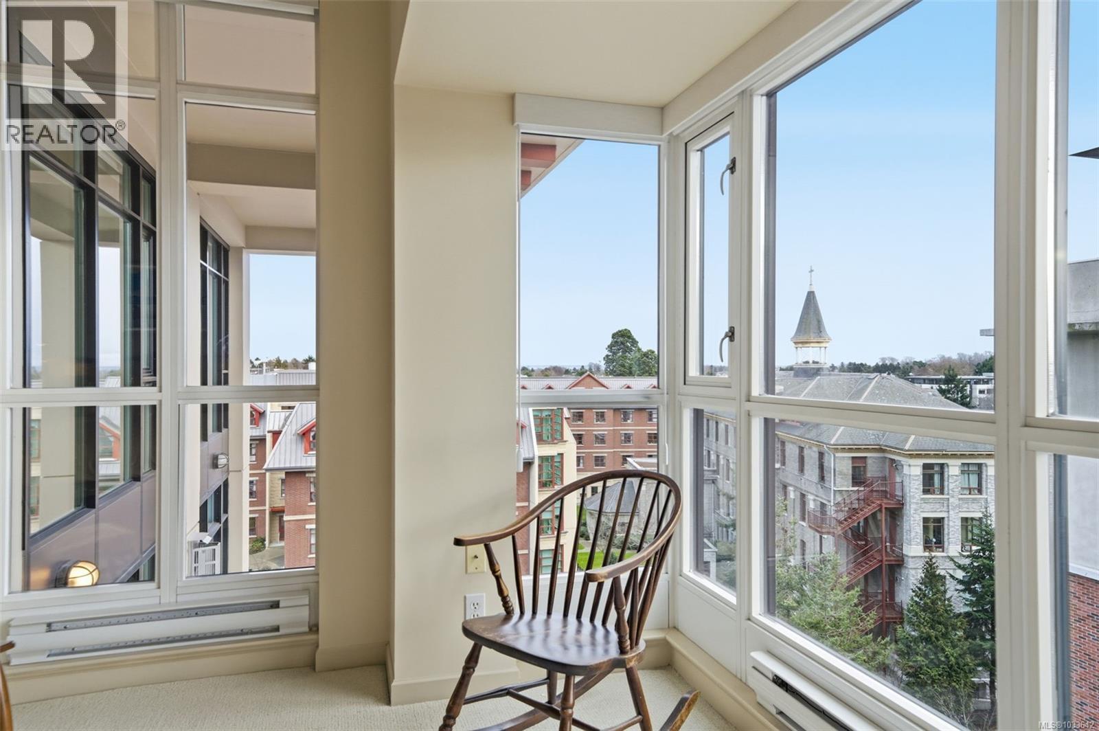 609 827 Fairfield Rd, Victoria, British Columbia  V8V 5B2 - Photo 19 - 1033642