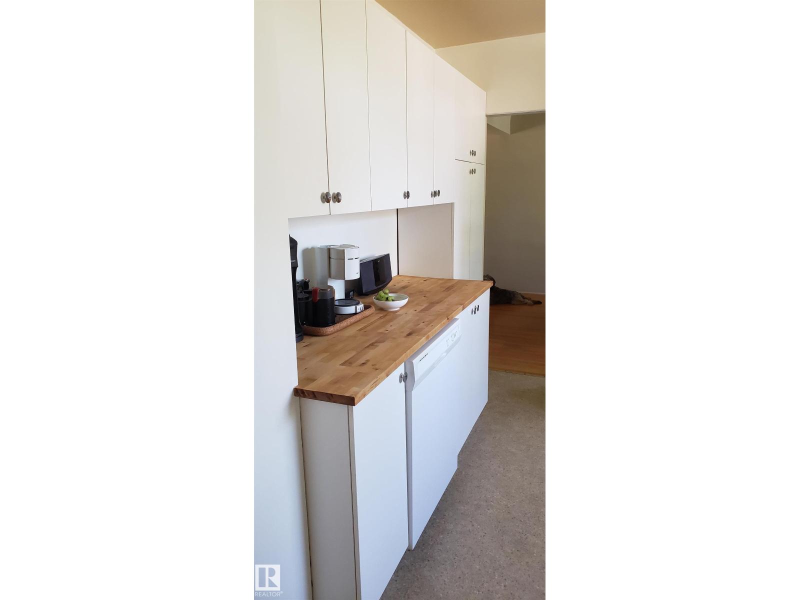 14416 110a Av Nw, Edmonton, Alberta  T5N 1J8 - Photo 4 - E4484407