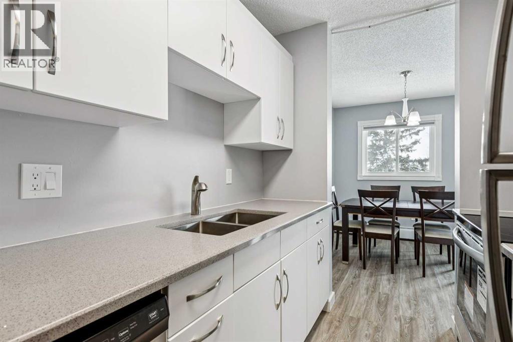 2202, 3115 51 Street Sw, Calgary, Alberta  T3E 6P4 - Photo 8 - A2297335