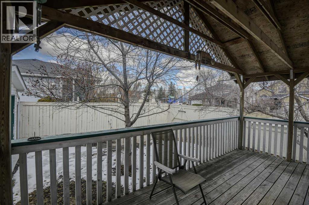 606 Diamond Court Se, Calgary, Alberta  T2J 7C8 - Photo 35 - A2298032