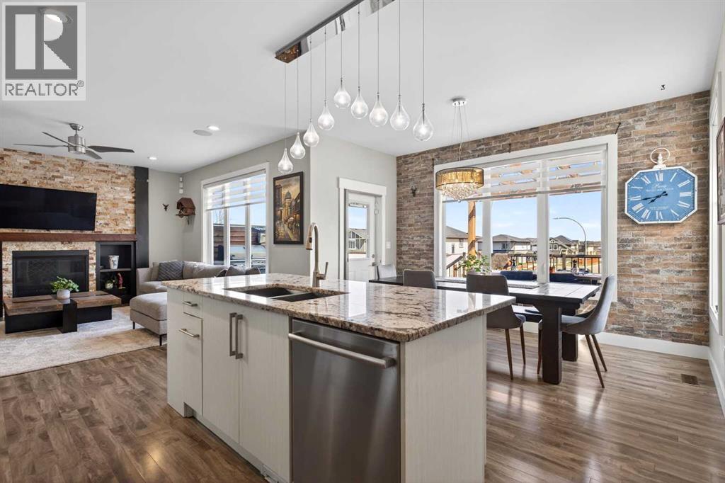 120 Baysprings Court SW, Airdrie, Alberta  T4B 3X7 - Photo 12 - A2304553