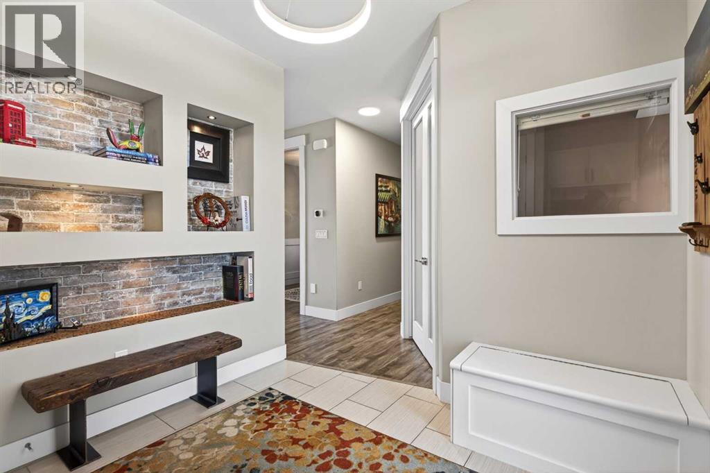 120 Baysprings Court SW, Airdrie, Alberta  T4B 3X7 - Photo 2 - A2304553