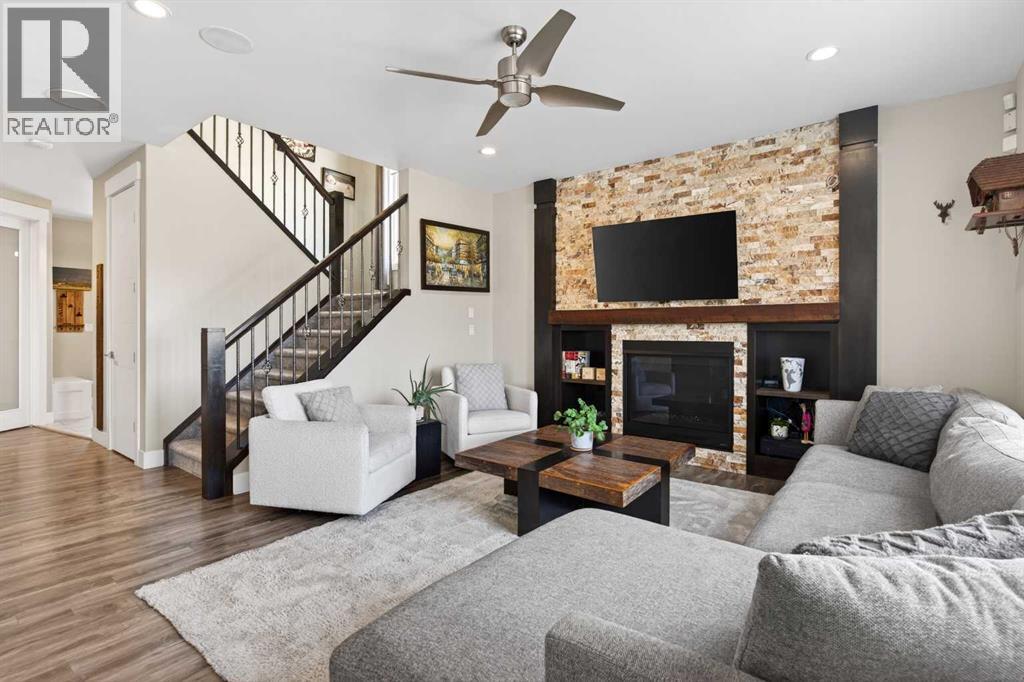 120 Baysprings Court SW, Airdrie, Alberta  T4B 3X7 - Photo 14 - A2304553