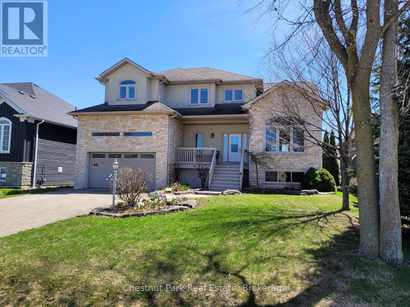 82 Stanley Street, Collingwood, Ontario  L9Y 0G7 - Photo 3 - S12856220