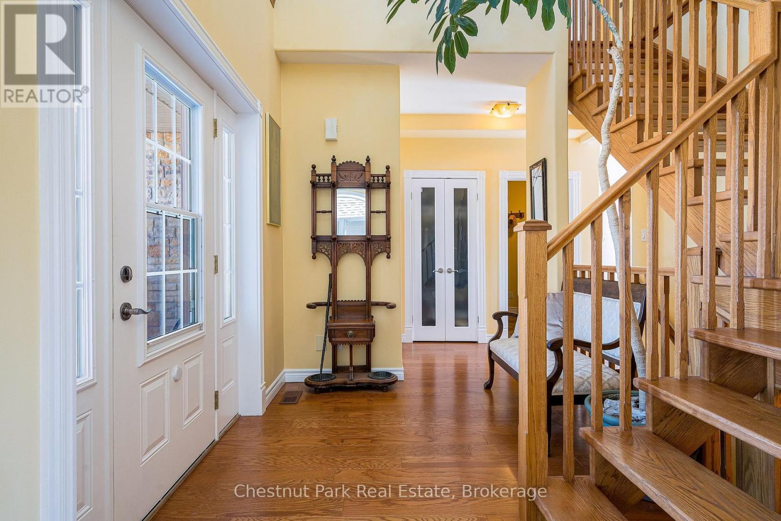 82 Stanley Street, Collingwood, Ontario  L9Y 0G7 - Photo 5 - S12856220