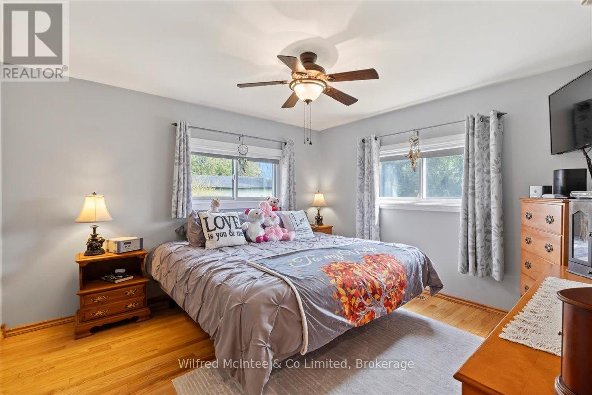 21571 Grey Road 16, Georgian Bluffs, Ontario  N0H 2N0 - Photo 15 - X13048592