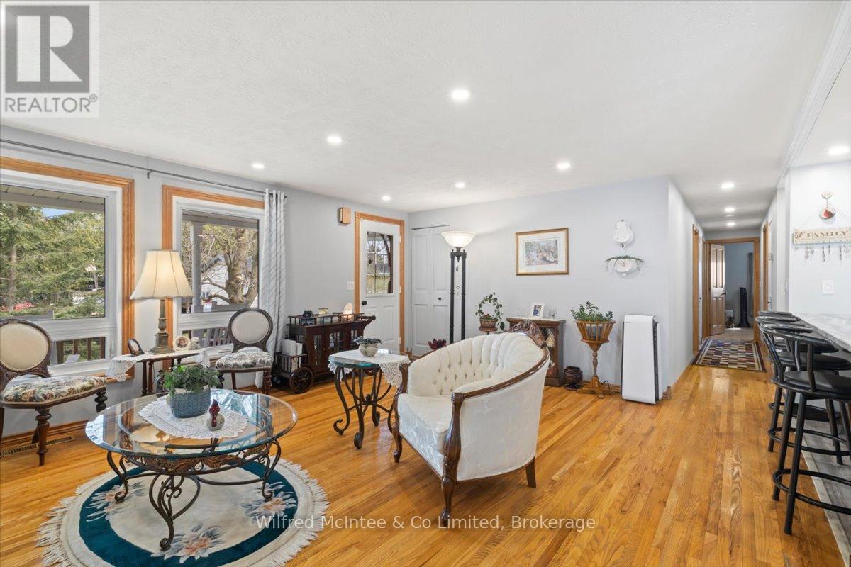 21571 Grey Road 16, Georgian Bluffs, Ontario  N0H 2N0 - Photo 13 - X13048592