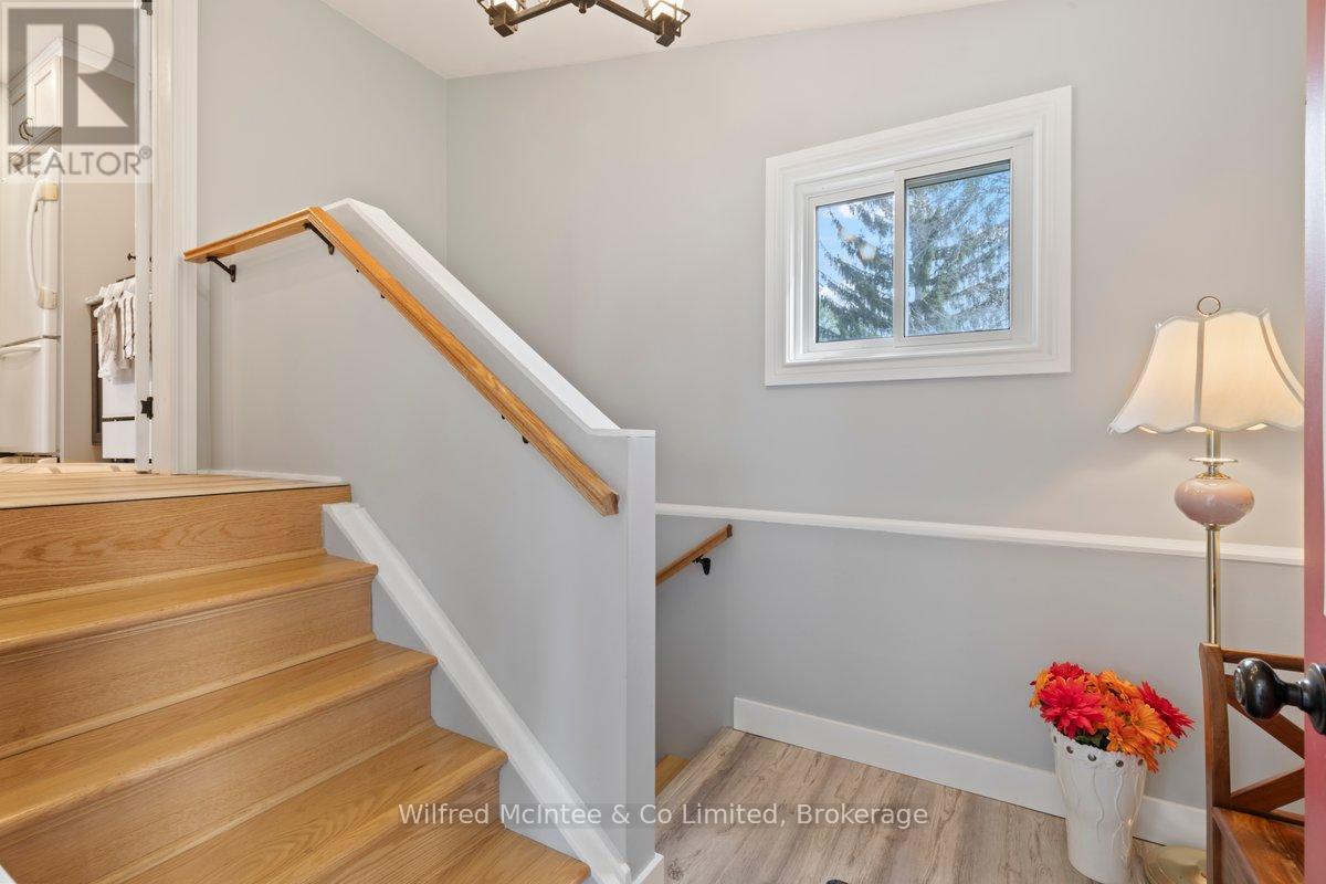 21571 Grey Road 16, Georgian Bluffs, Ontario  N0H 2N0 - Photo 8 - X13048592